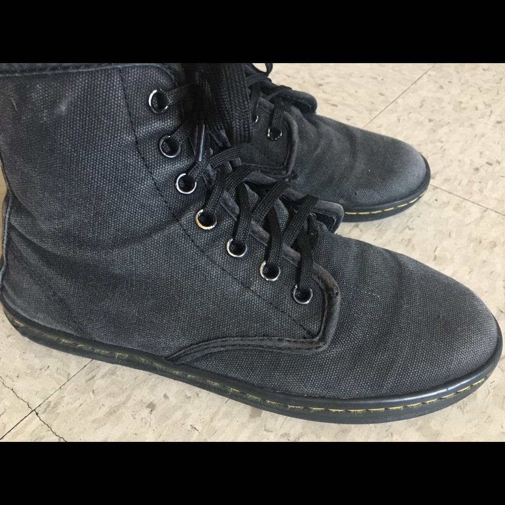 Black/ Dr. Martins